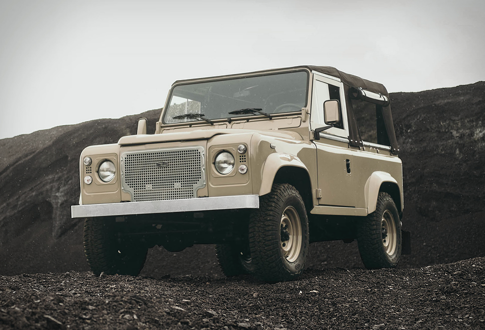 LAND ROVER D90 HERITAGE | Image