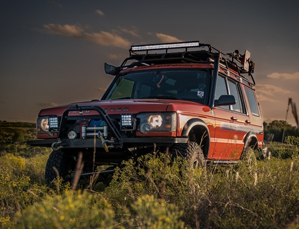 land-rover-discovery-g4-challenge-12.jpg