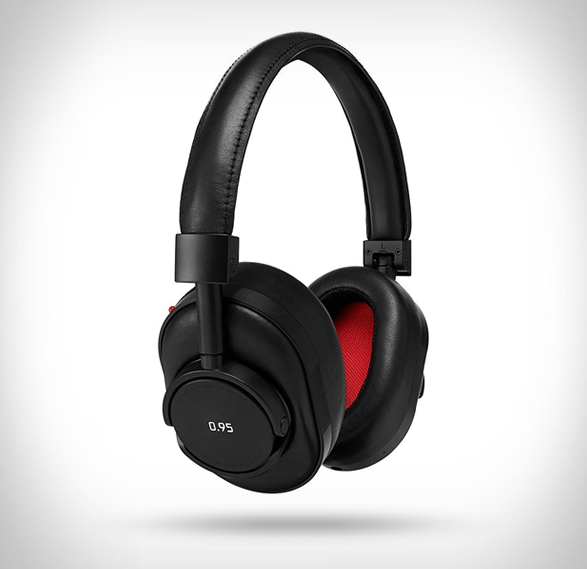leica-master-dynamic-headphones-6.jpg