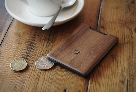 UNION WOOD WALLET | BY MADERA | Image