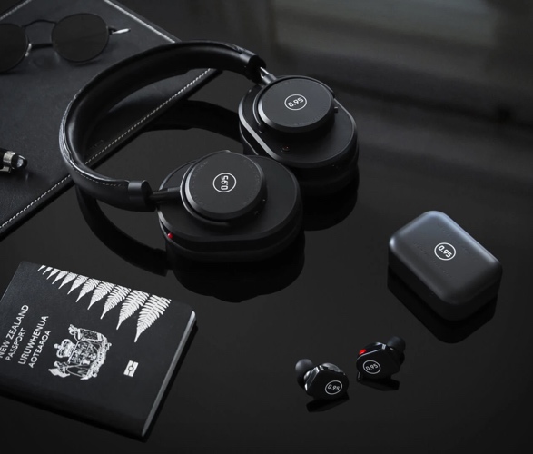 master-dynamic-leica-headphones-4.jpg | Image