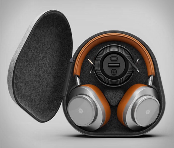 master-dynamic-mw75-headphones-7.jpg
