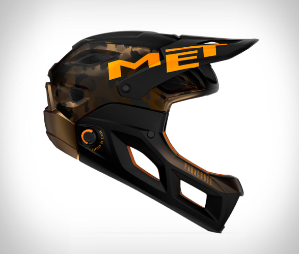 met-parachute-mcr-mips-helmet-4.jpeg | Image