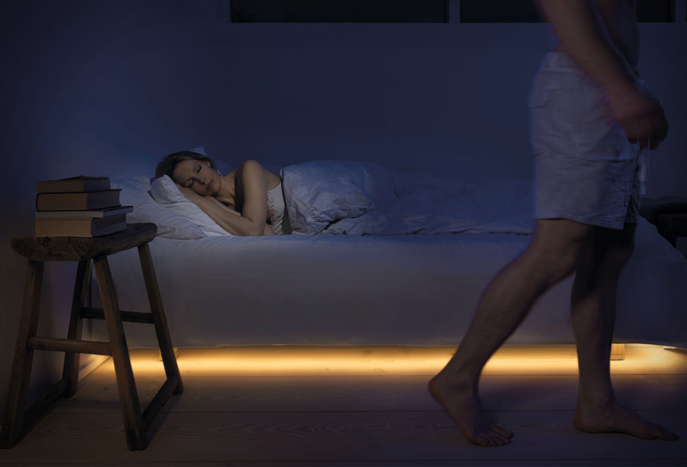 MOTION ACTIVATED BED LIGHT | Image