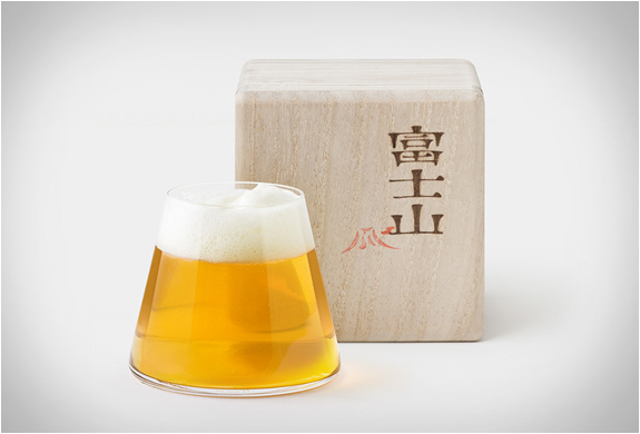 mount-fuji-beer-glass-4.jpg | Image