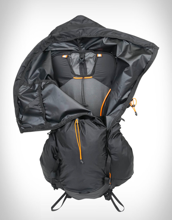 mystery-ranch-radix-ultralight-hiking-backpack-3.jpeg | Image