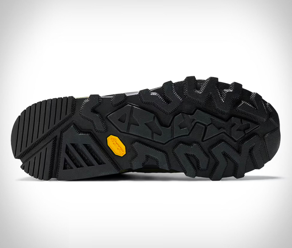 new-balance-580-goretex-waterproof-sneaker-4.jpg | Image