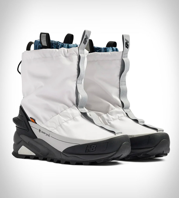 new-balance-snow-peak-boots-2.jpg | Image