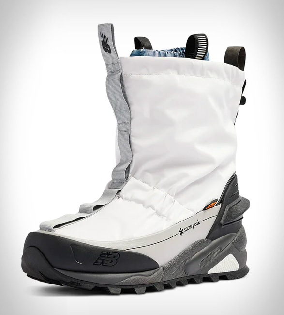 new-balance-snow-peak-boots-6.jpg