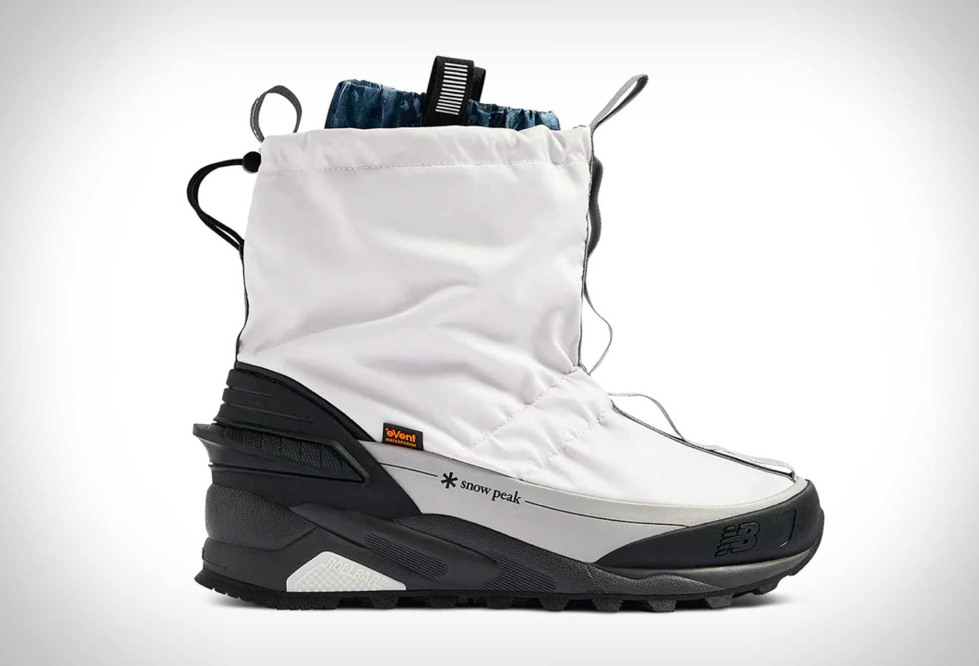 New Balance x Snow Peak Boots | Image