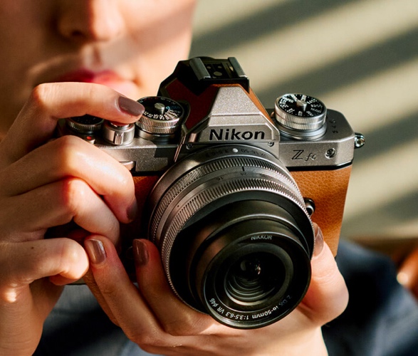 nikon-z-fc-mirrorless-camera-7.jpg