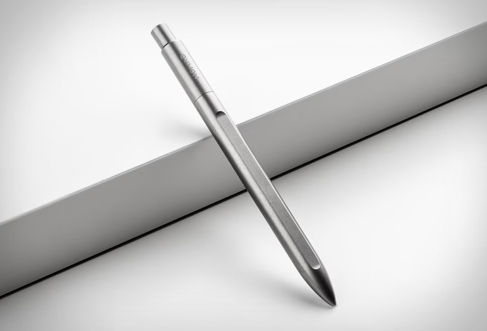 Nomad Titanium Pen | Image