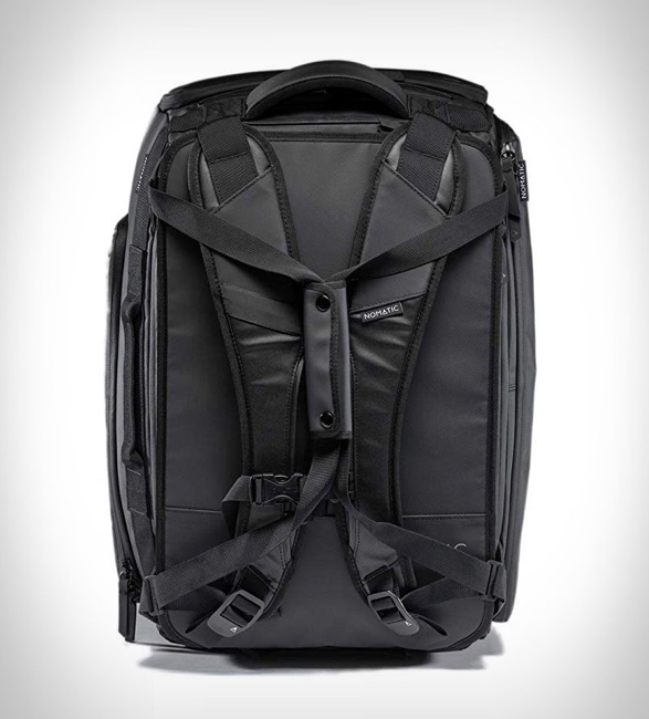 nomatic-30l-travel-bag-4.jpg | Image