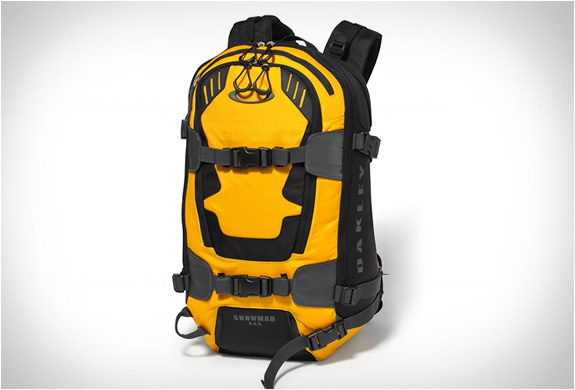 oakley-snowmad-ras-backpack-3.jpg | Image