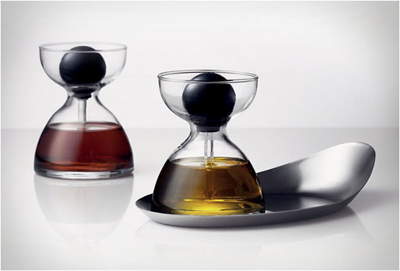 oil-vinegar-pipette-glasses.jpg | Image