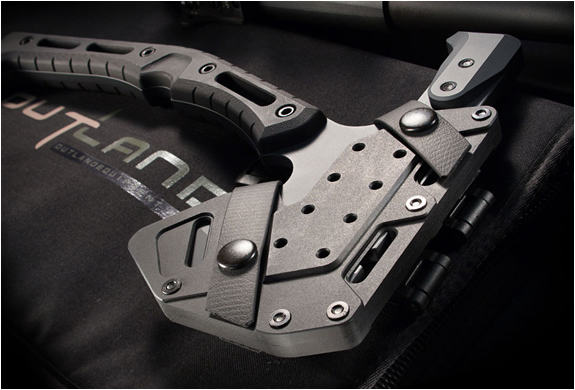 outland-multi-mission-axe-5.jpg | Image