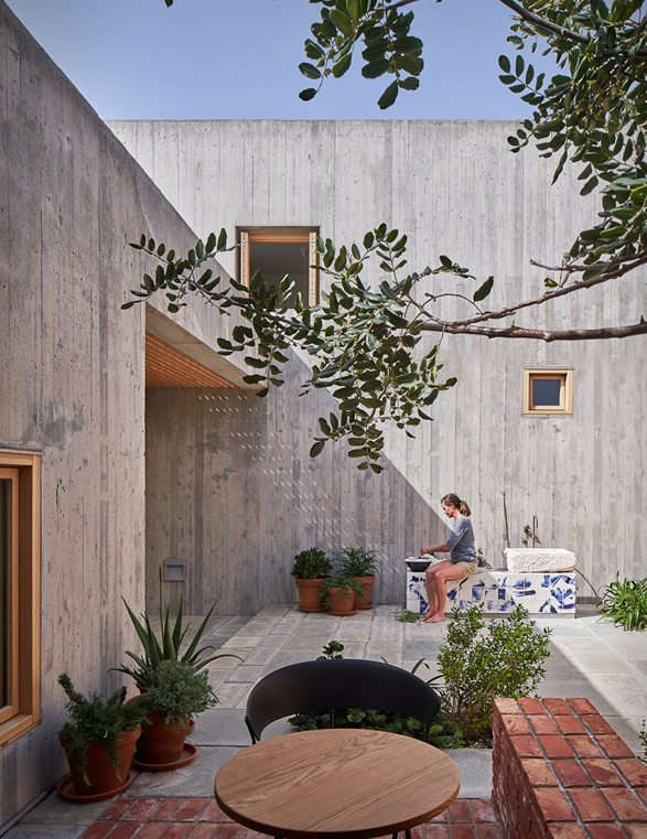 Дом-патио-ooak-architects-15.jpg