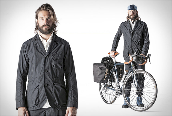 pedaled-saddle-packable-jacket-2.jpg | Image