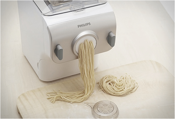 philips-pasta-maker-2.jpg | Image
