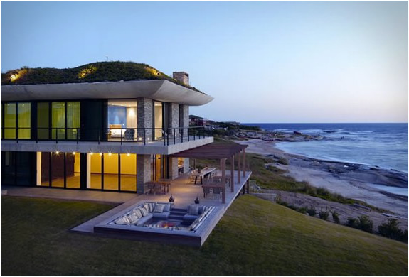 Playa Vik | Spectacular Villa For Rent In Uruguay | Image