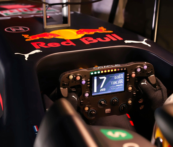 red-bull-f1-racing-simulator-4.jpg | Image