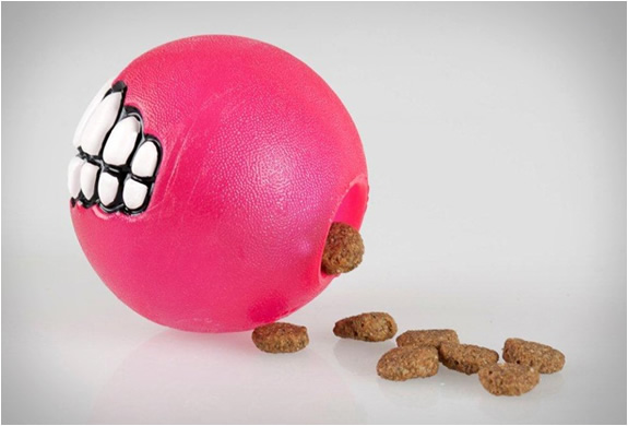 rog-grinz-ball-dog-toy-4.jpg | Image