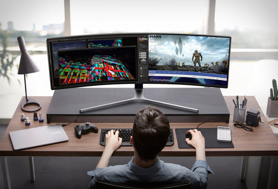 SAMSUNG 49-INCH CURVED GAMING MONITOR | Image