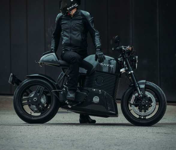 savic-c-series-motorcycle-5.jpeg