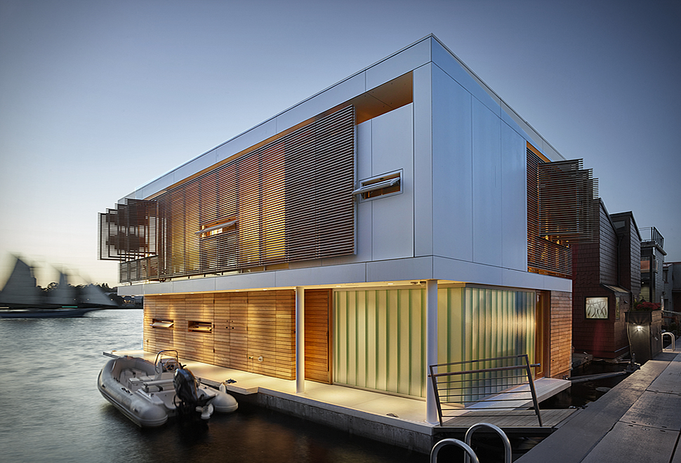 SEATTLE FLOATING HOME | Image