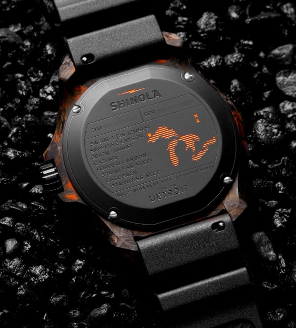 shinola-monster-carbon-reloj-de-buceo-5.jpg |  Imagen