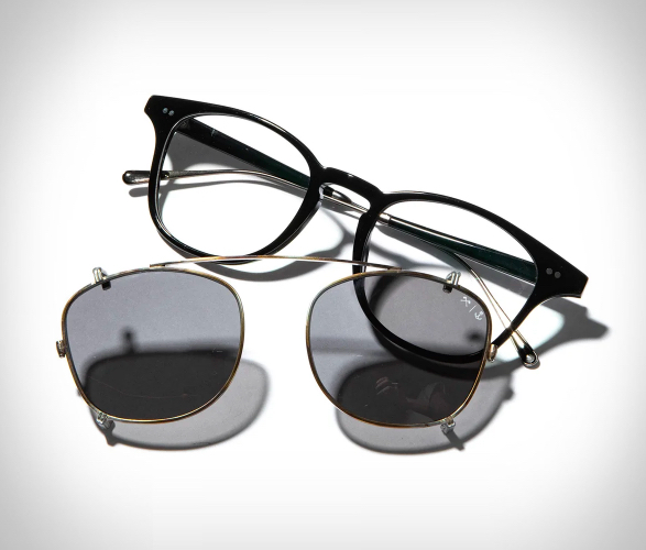 shwood-iron-resin-kennedy-city-glasses-2.jpeg | Image