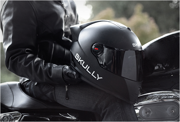 skully-ar-1-smart-motorcycle-helmet-3.jpg | Image