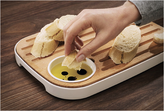 slice-serve-bread-cheese-board-4.jpg | Image