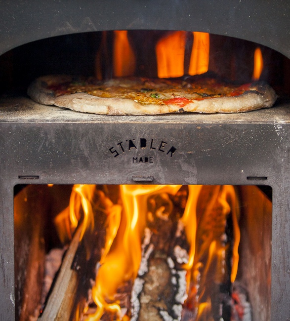 stadler-outdoor-pizza-oven-4.jpg | Image
