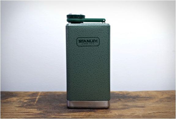 stanley-adventure-flask-5.jpg | Image