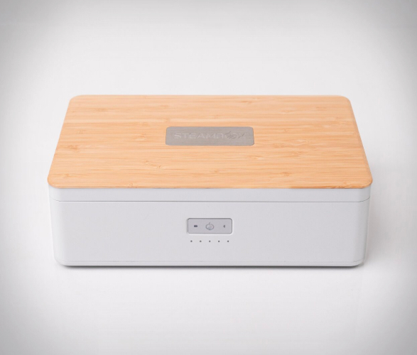 steambox-self-heating-lunchbox-2.jpg | Image