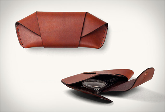 EYEGLASS CASE | BY TANNER GOODS | Image