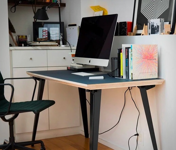 the-floyd-table-desk-4.jpg | Image