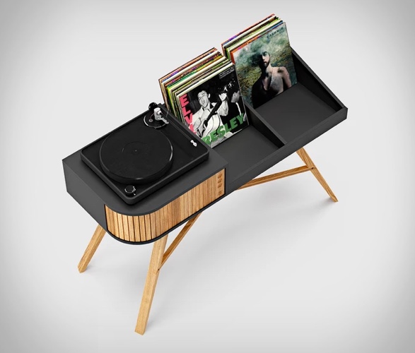 the-vinyl-table-4.jpg | Image