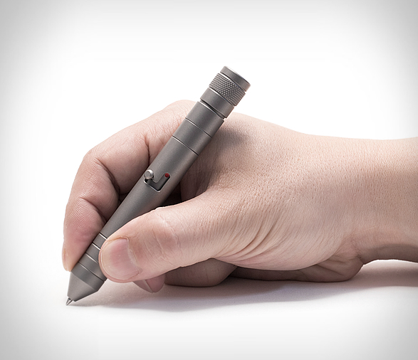 titanium-edc-pen-flashlight-7.jpg