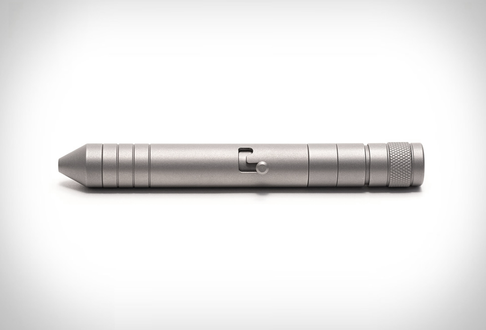 Titanium EDC Pen & Flashlight | Image