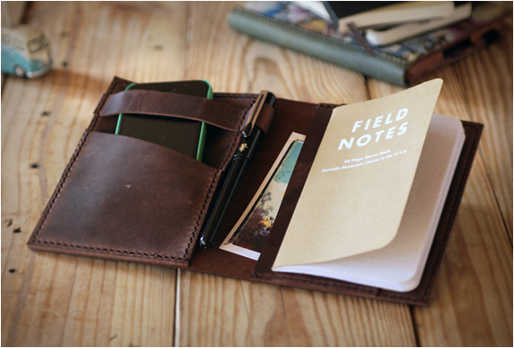 TRAVEL JOURNAL LEATHER COVER | Image