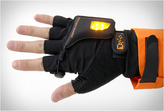 turn-signal-gloves-doppelganger-2.jpg | Image