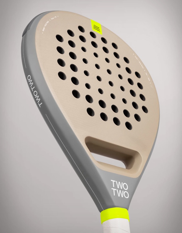 twotwo-padel-racket-7.jpg