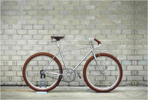 Biscotti Messenger Bike | By Vanguard | Image