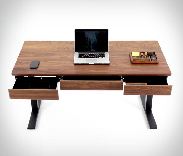 woolsey-smart-desk-7.jpg