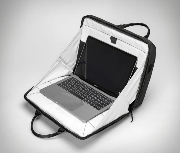 workpod-mobile-office-briefcase-3.jpeg | Image