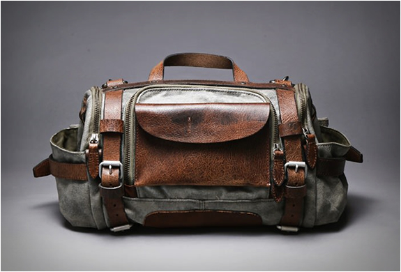 PARATROOPER CAMERA BAG | BY WOTANCRAFT ATELIER | Image